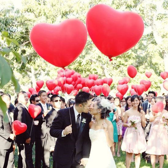 ballons-coeur-rouges